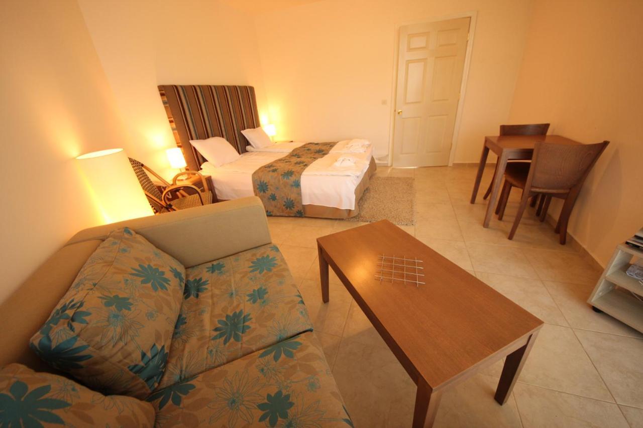 Menada Sozopol Apartments Экстерьер фото